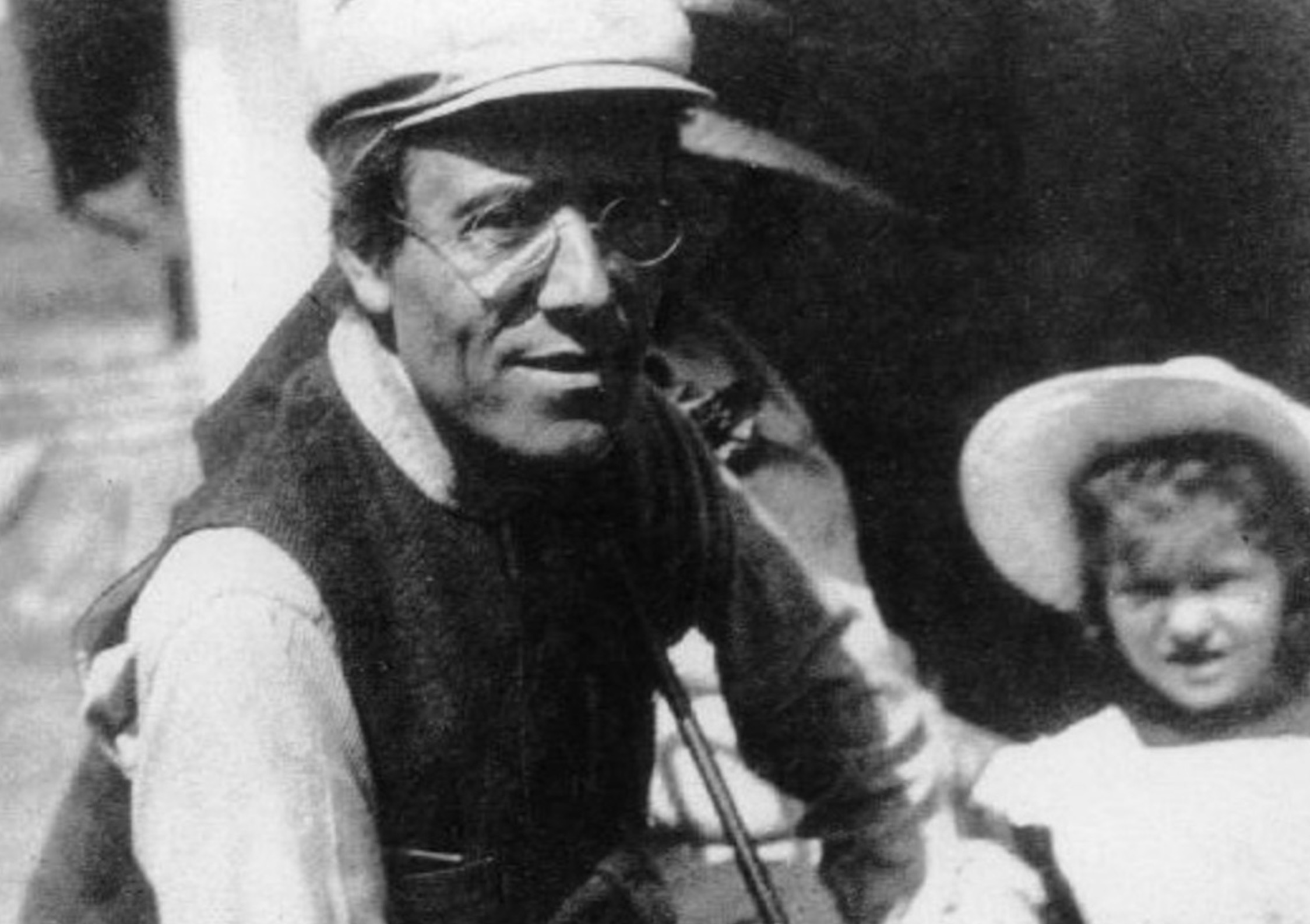 Mahler med en av sine døtre, 1907.